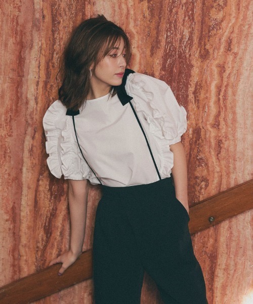 DONOBAN（ドノバン）の「ショルダーフリルブラウス（シャツ/ブラウス・レディース・ネイビー/ホワイト・F）」の6枚目の写真