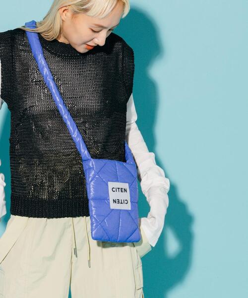 CITEN（シテン）の「＜CITEN＞パデッド mini ショルダーバッグ（ショルダーバッグ・レディース・ブラック/ピンク/ホワイト/ケリー/ロイヤルブルー・FREE）」の9枚目の写真