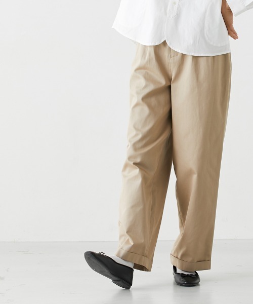 Le temps riche(ルタンリッシュ)の「ツータックワイドトラウザース<Le temps riche>(チノパンツ・レディース・ベージュ/オリーブ・M/S/L/LL)」の14枚目の写真