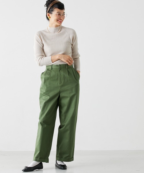 Le temps riche(ルタンリッシュ)の「ツータックワイドトラウザース<Le temps riche>(チノパンツ・レディース・ベージュ/オリーブ・M/S/L/LL)」の13枚目の写真