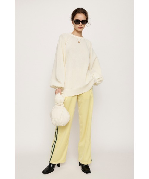 SLY(スライ)の「AIRY LIGHT OVERSIZE TOPS オーバーサイズ ビッグサイズ プルオーバー 洗える アンチピリング(ニット/セーター・レディース・ホワイト/ピンク/ブラック/ブルー・FREE)」の11枚目の写真