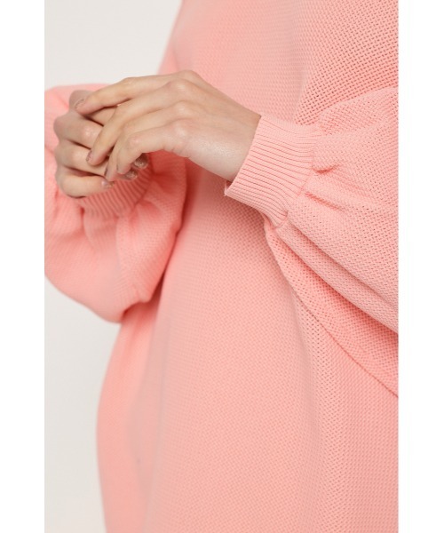 SLY(スライ)の「AIRY LIGHT OVERSIZE TOPS オーバーサイズ ビッグサイズ プルオーバー 洗える アンチピリング(ニット/セーター・レディース・ホワイト/ピンク/ブラック/ブルー・FREE)」の6枚目の写真