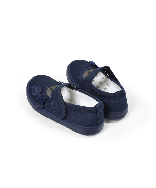 BeBe(ベベ)の「BeBe/リボン 付き ストラップ シューズ (13~19cm)(その他シューズ・キッズ・ブラック/ネイビー・19/18/17/14/15 /16/13)」の14枚目の写真