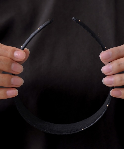 Monocoro toppi(モノコロトッピ)の「スタッズデザイン ワイドカチューシャ シンプル レトロ サテン生地(カチューシャ・レディース・ブラック/ピンク・フリー)」の12枚目の写真