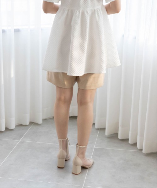 RANDA（ランダ）の「センタータックショートパンツ（その他パンツ・レディース・ベージュ/ネイビー/グレー・0/1）」の4枚目の写真