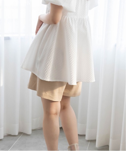 RANDA（ランダ）の「センタータックショートパンツ（その他パンツ・レディース・ベージュ/ネイビー/グレー・0/1）」の5枚目の写真