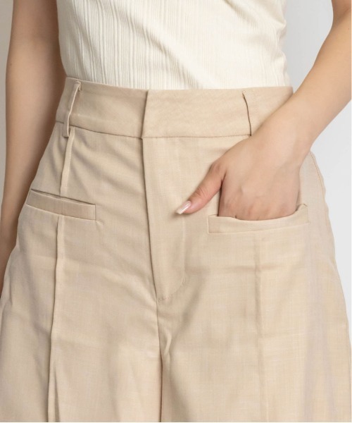 RANDA（ランダ）の「センタータックショートパンツ（その他パンツ・レディース・ベージュ/ネイビー/グレー・0/1）」の17枚目の写真