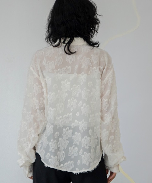 VACANCY（ヴァカンシー）の「バリモア襟カットジャガードシアーシャツ（シャツ/ブラウス・レディース・ネイビー/グリーン/アイボリー・FREE）」の17枚目の写真