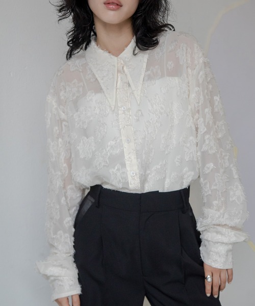 VACANCY（ヴァカンシー）の「バリモア襟カットジャガードシアーシャツ（シャツ/ブラウス・レディース・ネイビー/グリーン/アイボリー・FREE）」の8枚目の写真