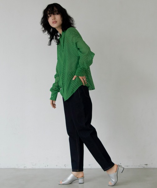 VACANCY（ヴァカンシー）の「バリモア襟カットジャガードシアーシャツ（シャツ/ブラウス・レディース・ネイビー/グリーン/アイボリー・FREE）」の19枚目の写真