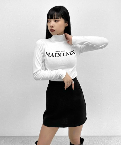 LVEU.(ラブユ.)の「High neck logo cropped tops / ハイネックロゴクロップドトップス(Tシャツ/カットソー・レディース・ホワイト/ブラック・FREE)」の12枚目の写真