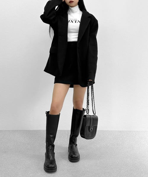 LVEU.(ラブユ.)の「High neck logo cropped tops / ハイネックロゴクロップドトップス(Tシャツ/カットソー・レディース・ホワイト/ブラック・FREE)」の18枚目の写真