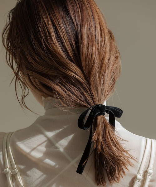 VATSURICA（バツリカ）の「【全色再入荷】〈VATSURICA〉バツリカ / ベロア リボンヘアゴム2（ヘアゴム・レディース・ブラック/ブラウン/ベージュ/グレー/グリーン・FREE）」の19枚目の写真