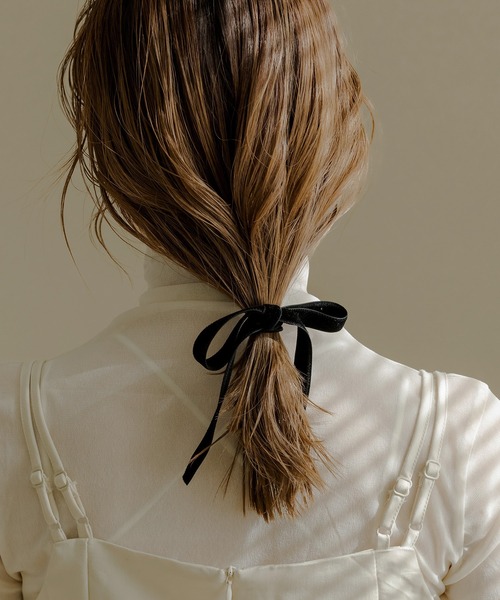 VATSURICA（バツリカ）の「【全色再入荷】〈VATSURICA〉バツリカ / ベロア リボンヘアゴム2（ヘアゴム・レディース・ブラック/ブラウン/ベージュ/グレー/グリーン・FREE）」の20枚目の写真