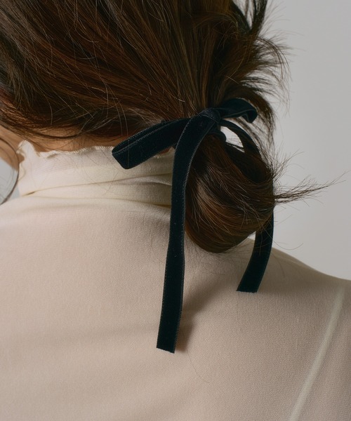 VATSURICA（バツリカ）の「【全色再入荷】〈VATSURICA〉バツリカ / ベロア リボンヘアゴム2（ヘアゴム・レディース・ブラック/ブラウン/ベージュ/グレー/グリーン・FREE）」の17枚目の写真