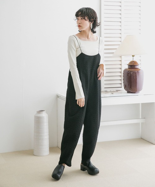 KBF(ケイビーエフ)の「illi バックUネックカップインロンTEE(Tシャツ/カットソー・レディース・チャコールグレー/アイボリー/ダークブラウン・ONE)」の10枚目の写真