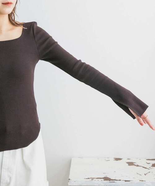 KBF(ケイビーエフ)の「illi バックUネックカップインロンTEE(Tシャツ/カットソー・レディース・チャコールグレー/アイボリー/ダークブラウン・ONE)」の14枚目の写真