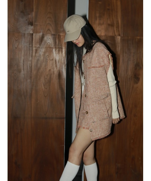 AMAIL（アマイル）の「Tweed cutting box vest（ベスト・レディース・ブラック/ピンク・FREE）」の12枚目の写真