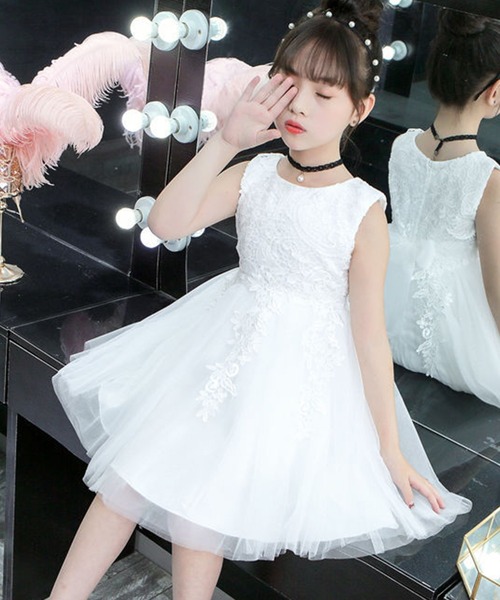 DAY CLOSET（デイ クローゼット）の「キッズ ノースリーブバックリボン刺繍レースチュールドレス（ドレス・キッズ・ホワイト・110cm/140cm/150cm/130cm/120cm/160cm）」の12枚目の写真