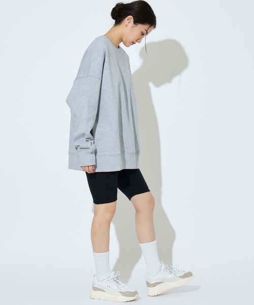ANLIBERTY ANAP(アンリバティアナップ)の「ANLIBERTYベーシックロゴスウェットプルオーバー【ユニセックス】(スウェット・レディース・ブラック/グレー/ラベンダー・S/M)」の5枚目の写真