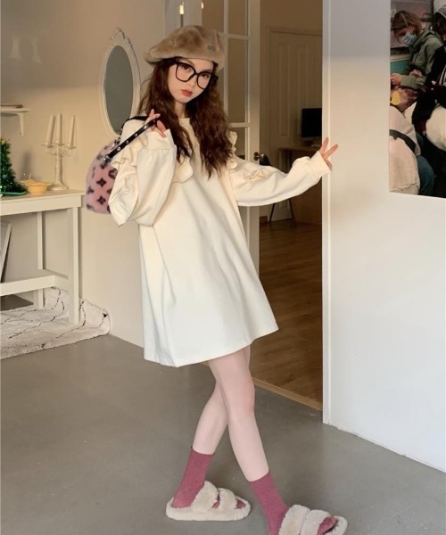 【CHICLINE】ピエツカーカラーベルテッドAラインワンピースDRESS CHICLINE】ピエツカーカラーベルテッドAラインワンピースDRESS
