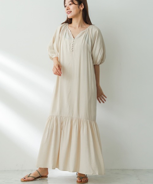 SENSE OF PLACE by URBAN RESEARCH(センスオブプレイスバイアーバンリサーチ)の「バルーンスリーブワンピース(ワンピース・レディース・アイボリー/ブラック/オレンジ・ONE)」の4枚目の写真