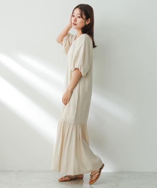 SENSE OF PLACE by URBAN RESEARCH(センスオブプレイスバイアーバンリサーチ)の「バルーンスリーブワンピース(ワンピース・レディース・アイボリー/ブラック/オレンジ・ONE)」の8枚目の写真