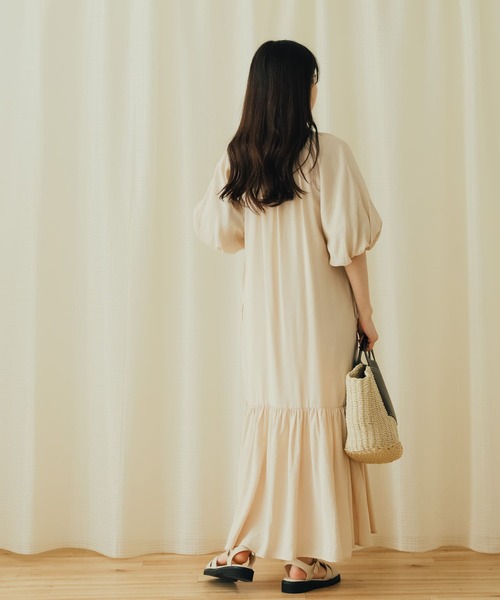 SENSE OF PLACE by URBAN RESEARCH(センスオブプレイスバイアーバンリサーチ)の「バルーンスリーブワンピース(ワンピース・レディース・アイボリー/ブラック/オレンジ・ONE)」の13枚目の写真