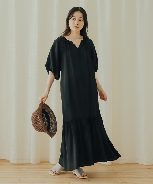 SENSE OF PLACE by URBAN RESEARCH(センスオブプレイスバイアーバンリサーチ)の「バルーンスリーブワンピース(ワンピース・レディース・アイボリー/ブラック/オレンジ・ONE)」の21枚目の写真