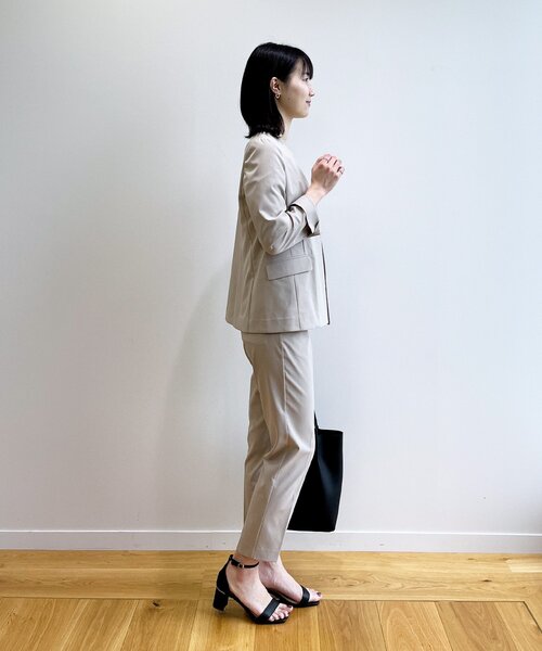 OPAQUE.CLIP（オペークドットクリップ）の「◆セットアップ対応 リネンライクテーパードパンツ【マシンウオッシャブル/抗ピリング】（その他パンツ・レディース・ネイビー/ベージュ・38/42/40/36）」の21枚目の写真