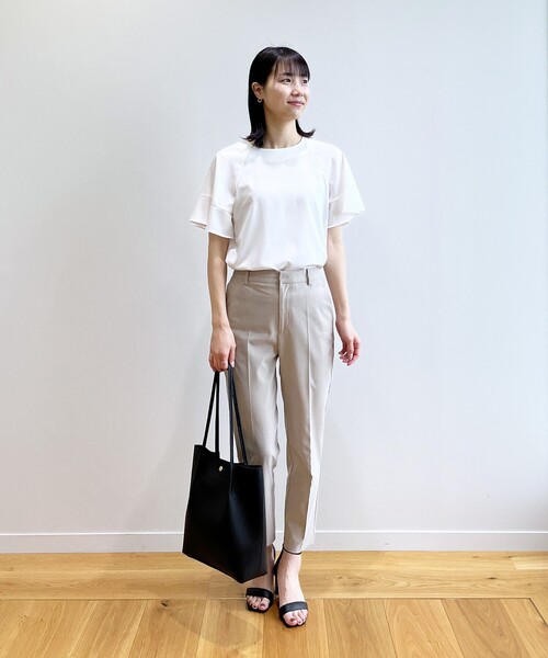 OPAQUE.CLIP（オペークドットクリップ）の「◆セットアップ対応 リネンライクテーパードパンツ【マシンウオッシャブル/抗ピリング】（その他パンツ・レディース・ネイビー/ベージュ・38/42/40/36）」の10枚目の写真