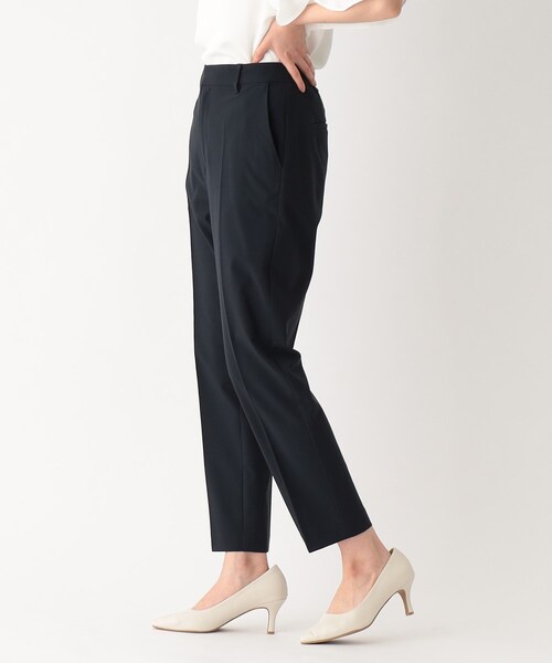 OPAQUE.CLIP（オペークドットクリップ）の「◆セットアップ対応 リネンライクテーパードパンツ【マシンウオッシャブル/抗ピリング】（その他パンツ・レディース・ネイビー/ベージュ・38/42/40/36）」の17枚目の写真