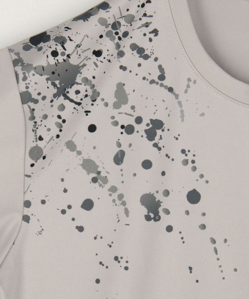 HIDEAWAYS NICOLE(ハイダウェイニコル)の「スプラッター柄プリント半袖Tシャツ(Tシャツ/カットソー・メンズ・オフホワイト/ブラック/ライトベージュ・MEDIUM/LARGE/X-LARGE)」の15枚目の写真