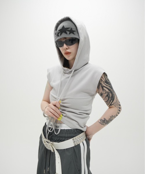 XU(エックスユー)の「韓国ファッション XU エックスユー star beanie スター ビーニー ニット帽(ニットキャップ/ビーニー・メンズ・ネイビー/ベージュ/グレー・ONE SIZE)」の5枚目の写真