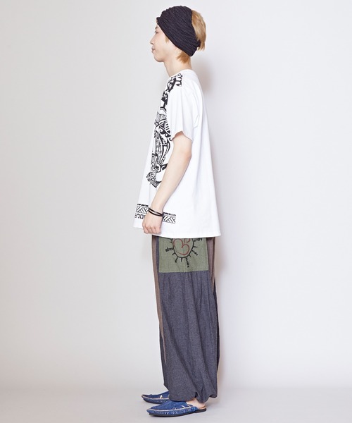 チャイハネ（チャイハネ）の「【チャイハネ】洋輔×Amina メッカーTシャツ（Tシャツ/カットソー・メンズ・ブラック/レッド/ホワイト/ベージュ・M/L）」の11枚目の写真