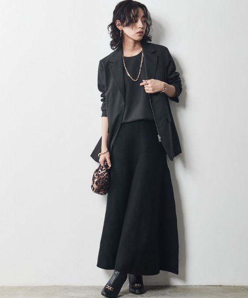 CHIC STYLE（シックスタイル）の「＜大きいサイズ＞フロントジップテーラードジャケット シックスタイル（テーラードジャケット・レディース・グレー/ブラック・L/3L/4L/LL/5L）」の11枚目の写真