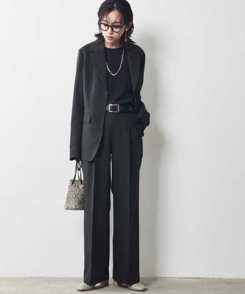 CHIC STYLE（シックスタイル）の「＜大きいサイズ＞フロントジップテーラードジャケット シックスタイル（テーラードジャケット・レディース・グレー/ブラック・L/3L/4L/LL/5L）」の6枚目の写真