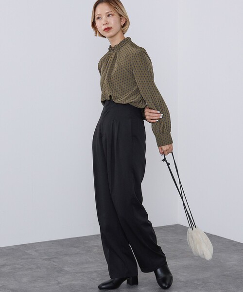 BEAMS HEART（ビームスハート）の「BEAMS HEART / ハイウエスト パンツ（スラックス・レディース・ブラウン系その他2/ブラック/グリーン系その他5・SMALL/MEDIUM）」の5枚目の写真