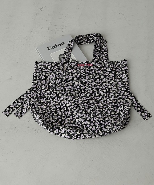 forksy.(フォルクシー)の「【forksy.】アソート刺繍ロゴパパバッグ(トートバッグ・レディース・ブルー系/ピンク系/ブラック系/オレンジ系・FREE)」の11枚目の写真
