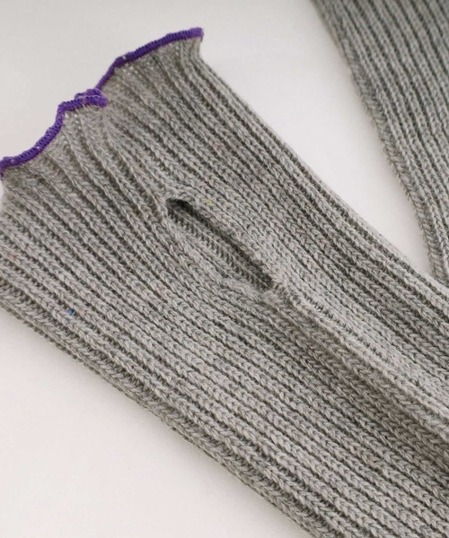 POU DOU DOU（プードゥドゥ）の「配色メローニットアームカバー（手袋・レディース・オフホワイト/グレー/グレー系その他・8）」の16枚目の写真