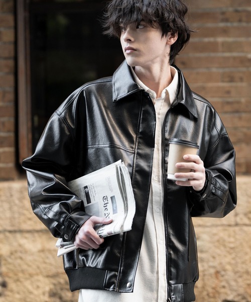 オーバーサイズフェイクレザージャケットブルゾン（ライダース