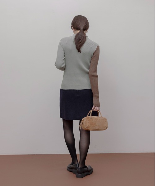 Eimee Law（エイミーロウ）の「釦付きブロック配色リブニット（ニット/セーター・レディース・アイボリー/グレイッシュベージュ/ブラック/ブラック系/グレー系/アイボリー系/グレー/ブラック系1/ブラウン/アイボリー系1・38/FREE）」の19枚目の写真