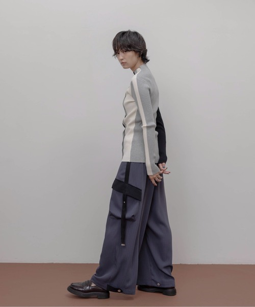 Eimee Law（エイミーロウ）の「釦付きブロック配色リブニット（ニット/セーター・レディース・アイボリー/グレイッシュベージュ/ブラック/ブラック系/グレー系/アイボリー系/グレー/ブラック系1/ブラウン/アイボリー系1・38/FREE）」の22枚目の写真