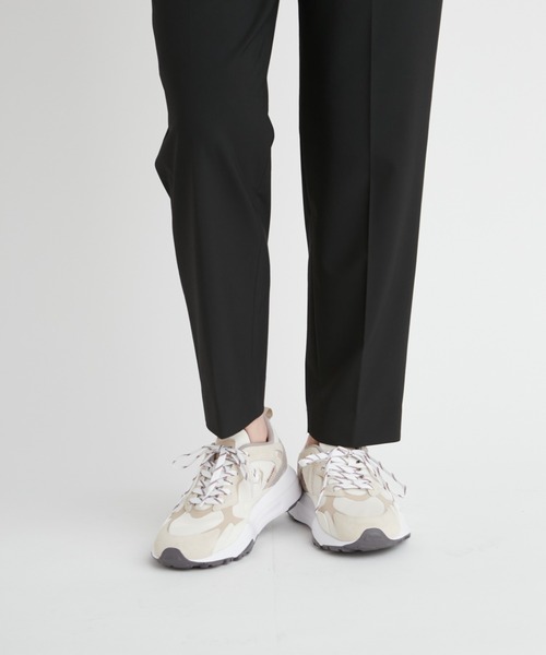 emmi(エミ)の「【emmi atelier】タックテーパードパンツ(その他パンツ・レディース・ベージュ/ブラック/グレー・0/1)」の14枚目の写真