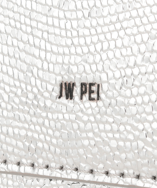 JW PEI（ジェイダブリューペイ）の「【JW PEI / ジェイダブリューペイ】 FAE Metallic Top Handle Crossbody：バッグ（ハンドバッグ・レディース・シルバー・FREE）」の13枚目の写真