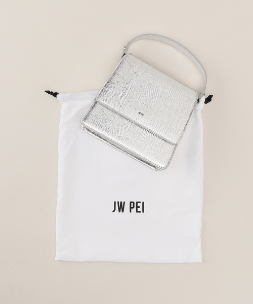 JW PEI（ジェイダブリューペイ）の「【JW PEI / ジェイダブリューペイ】 FAE Metallic Top Handle Crossbody：バッグ（ハンドバッグ・レディース・シルバー・FREE）」の16枚目の写真