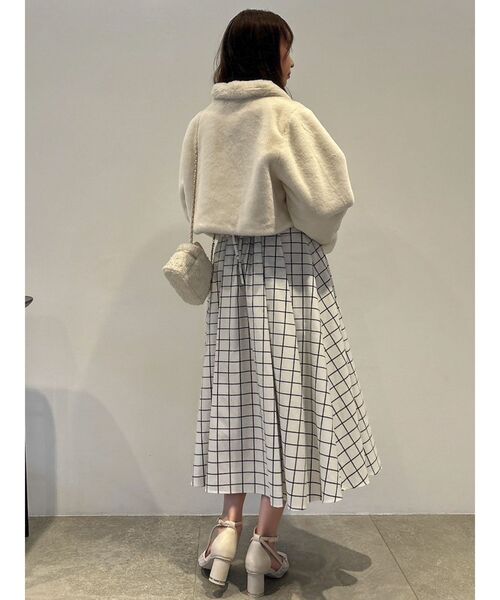 dazzlin（ダズリン）の「コルセットライクフレアスカート（スカート・レディース・ベージュ/チャコールグレー/ブラック/オフホワイト・SMALL/MEDIUM）」の11枚目の写真