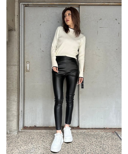 EGOIST（エゴイスト）の「ジップフェイクレザースキニーパンツ（その他パンツ・レディース・ブラック・SS/S/M）」の7枚目の写真