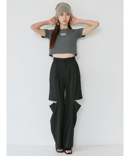 MURUA（ムルーア）の「アートヒールミュールサンダル（サンダル・レディース・シルバー/ブラック・24.5/22.5/23.5）」の9枚目の写真