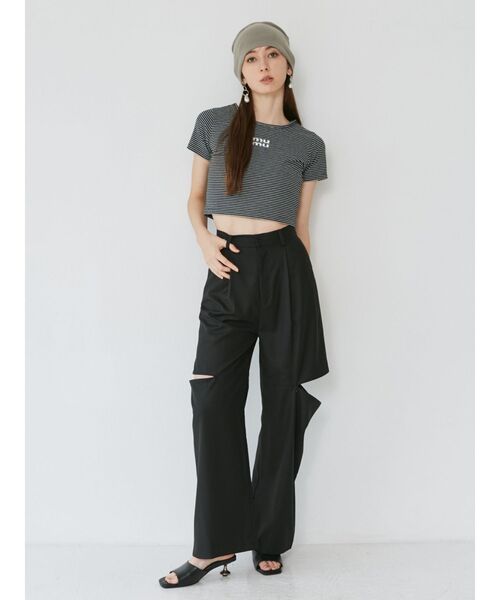 MURUA（ムルーア）の「アートヒールミュールサンダル（サンダル・レディース・シルバー/ブラック・24.5/22.5/23.5）」の10枚目の写真